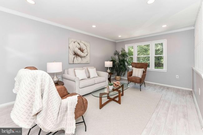 14552 Eddy Ct, Townhouse with 3 bedrooms, 4 bathrooms and null parking in CENTREVILLE VA | Image 5