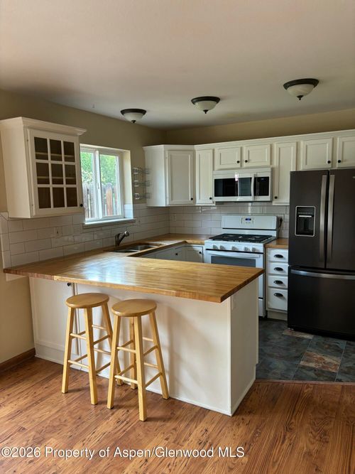 1130 Vitos Way, Carbondale, CO, 81623 | Card Image