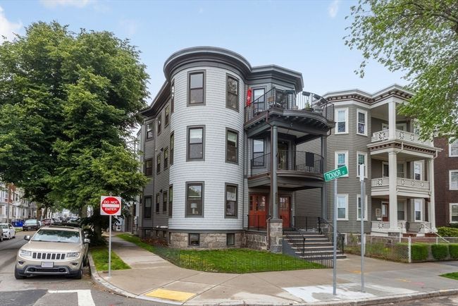 APT-2 - 1650 Columbia Rd, Condo with 3 bedrooms, 2 bathrooms and null parking in Boston MA | Image 17