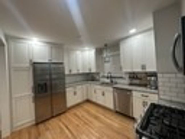 9301 Raymond Ave, House other with 2 bedrooms, 1 bathrooms and 2 parking in Oak Lawn IL | Image 4