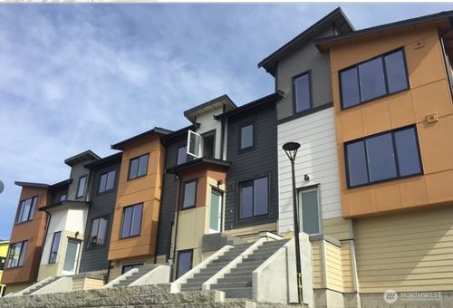 523 Heron Walk Se, Sammamish, WA, 98074-5050 | Card Image