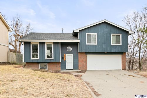8345 Bedford Ave, Omaha, NE, 68134-4936 | Card Image