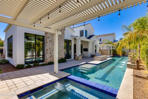 4416 N 37th Way, Phoenix, AZ, 85018-4083 | Card Image