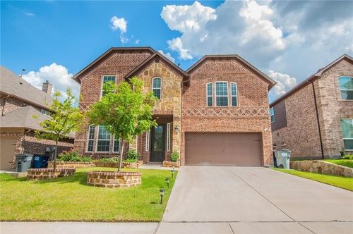 2440 Kingsgate Dr, Little Elm, TX, 75068-6051 | Card Image