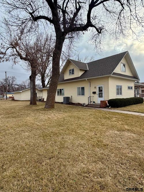 221 E Main Street, Bruning, NE, 68322 | Card Image