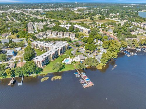 apt-304-90 S Highland Ave, Tarpon Springs, FL, 34689-5316 | Card Image