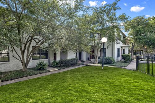5049 N Hall St, Dallas, TX, 75235-8813 | Card Image
