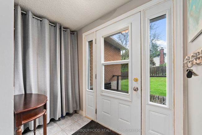 24 Andrews Rd, House other with 4 bedrooms, 2 bathrooms and 4 parking in Orono ON | Image 4