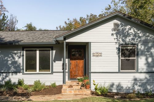 5207 Valley Oak Dr, Austin, TX, 78731-5410 | Card Image