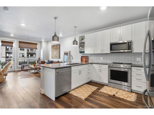 unit-403-20 Wilcox St, Castle Rock, CO, 80104-2052 | Card Image