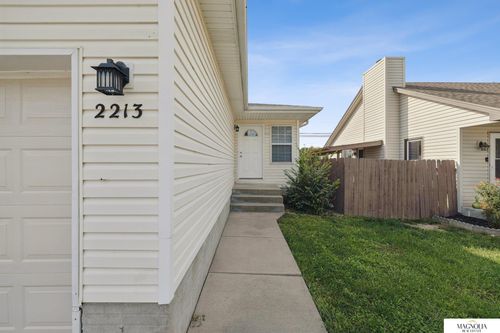 2213 Sw 19th St, Lincoln, NE, 68522-2301 | Card Image