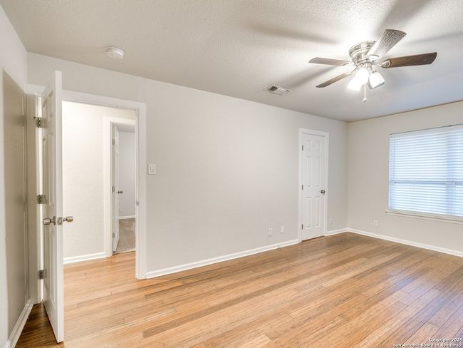 APT-802 - 100 Lorenz Rd, Condo with 3 bedrooms, 3 bathrooms and null parking in San Antonio TX | Image 23
