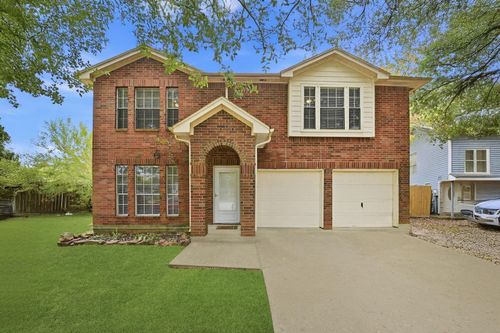 5921 Santa Fe Cir, Dickinson, TX, 77539-5975 | Card Image
