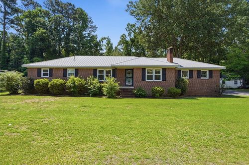 208 Skyland Dr, Clinton, SC, 29325-5352 | Card Image