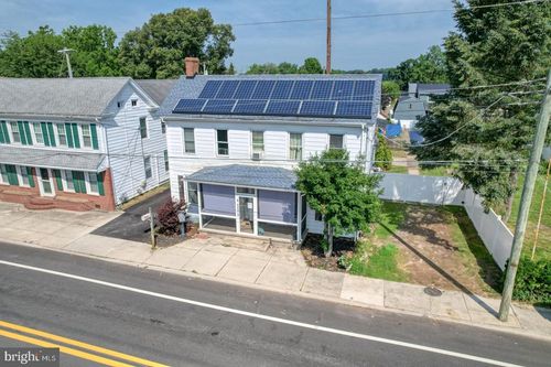 6 N Railroad Ave, WYOMING, DE, 19934-1023 | Card Image