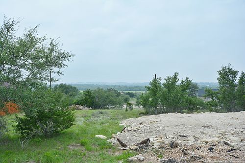 105 S Jerry Gray, Blanco, TX, 78606-5981 | Card Image