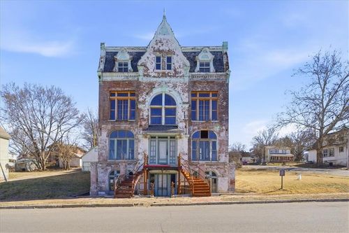 115 S 13th St, Saint Joseph, MO, 64501-2807 | Card Image