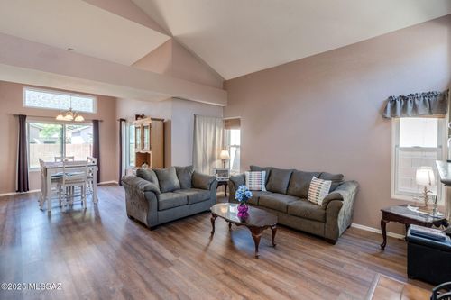 3007 W Country Hill Dr, Tucson, AZ, 85742-4862 | Card Image