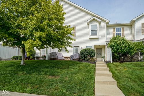 unit-103-11475 Clay Ct, Fishers, IN, 46037-7586 | Card Image