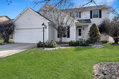 559 Cherry Hill Dr, Pickerington, OH, 43147-8768 | Card Image