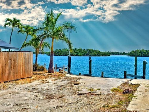 63 Emily Ln, FORT MYERS BEACH, FL, 33931-2933 | Card Image
