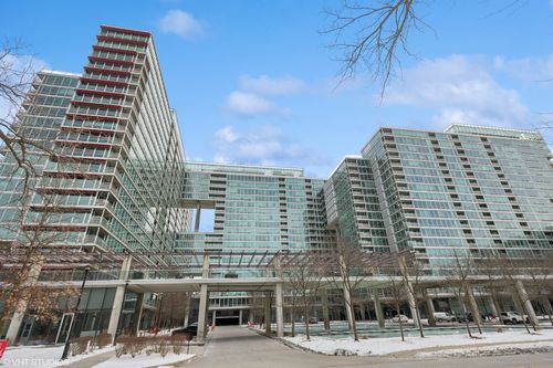 unit-1411-9655 Woods Dr, Skokie, IL, 60077-4430 | Card Image