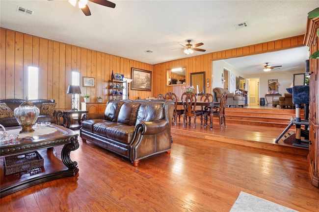 14460 N County Road 3070, House other with 4 bedrooms, 3 bathrooms and null parking in Lindsay OK | Image 40