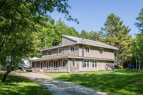 1397 Old Parry Sound Rd, Utterson, ON, P0B1M0 | Card Image