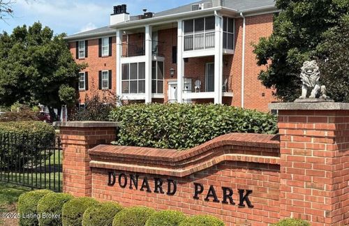 12-1012 Donard Park Ave, Louisville, KY, 40218-2196 | Card Image