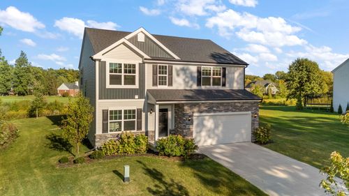 65 Larwick Cir, Valparaiso, IN, 46385-9336 | Card Image