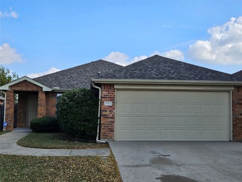 9337 Cynthia Ct, Fort Worth, TX, 76140-5170 | Card Image