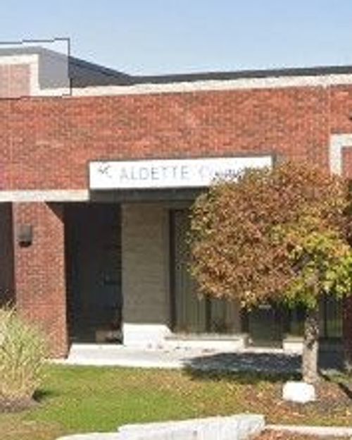 i-4 Cedar Pointe Dr, Barrie, ON, L4N5R7 | Card Image