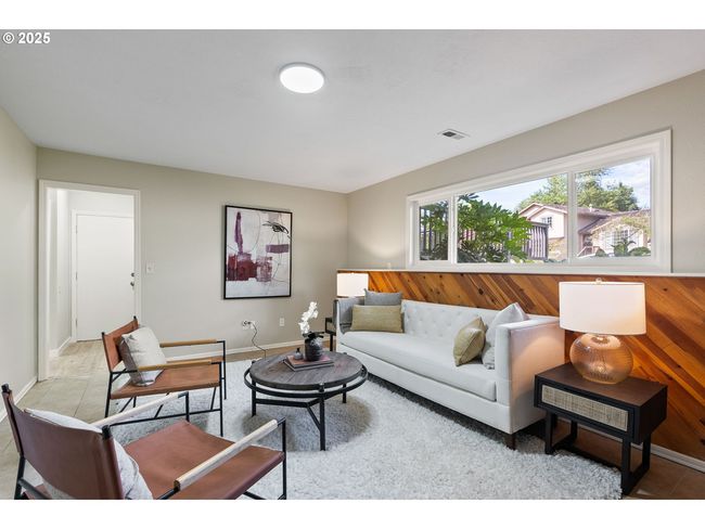 1472 Sw 14 Th St, House other with 4 bedrooms, 3 bathrooms and 2 parking in Gresham OR | Image 17
