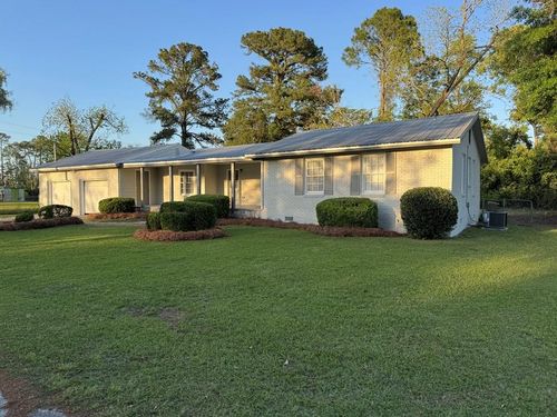 411 Judy Ann Dr, Hahira, GA, 31632-1321 | Card Image