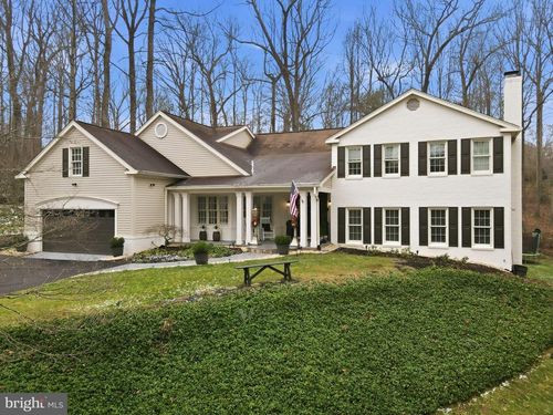 11728 Stuart Mill Rd, Oakton, VA, 22124-1221 | Card Image