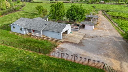 22405 Venzke Rd, Cottonwood, CA, 96022-9770 | Card Image