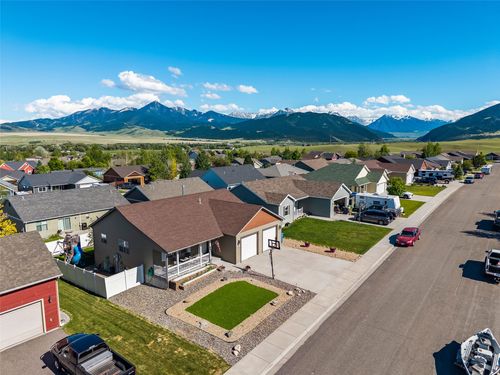 812 Pleiades Pl, Livingston, MT, 59047-1955 | Card Image