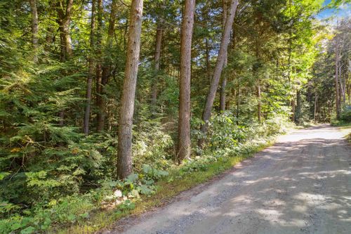 933 Gage Rd, Tunbridge, VT, 05077-9712 | Card Image