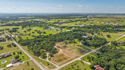 111 Encino Springs Ln, Weatherford, TX, 76088-3835 | Card Image