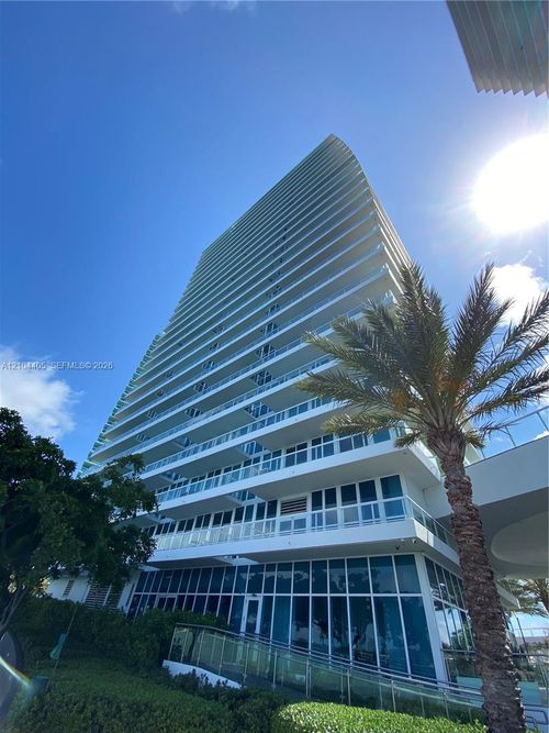 1811-540 West Ave, Miami Beach, FL, 33139-6771 | Card Image