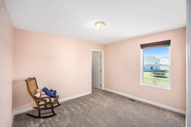 bedroom 2 with walk-in closet | Image 19