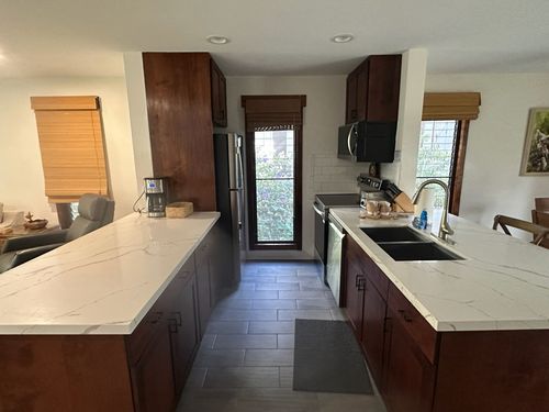 apt-420-2721 Poipu Rd, KOLOA, HI, 96756-9586 | Card Image