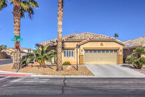 8128 Chestnut Glen Ave, Las Vegas, NV, 89131-4658 | Card Image