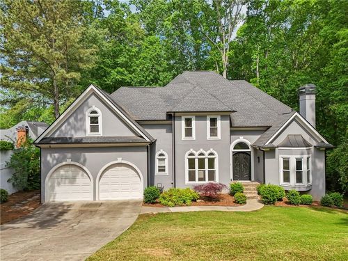 3851 Glenhurst Dr Se, Smyrna, GA, 30080-3118 | Card Image