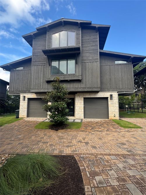 19213 Lost Tree Boulevard, Spicewood, TX, 78669 | Card Image