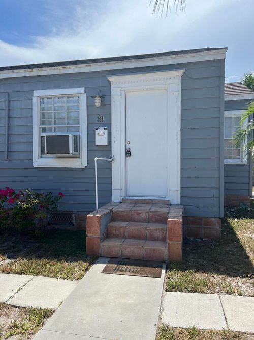 311 S J St, Lake Worth Beach, FL, 33460-4541 | Card Image