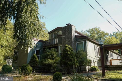 2662 Black Moshannon Rd, PHILIPSBURG, PA, 16866-8906 | Card Image