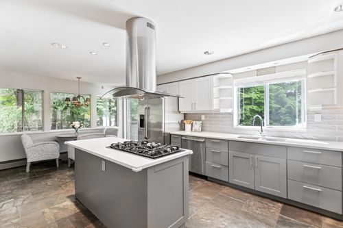 27740 Sayers Cres, Maple Ridge, BC, V2W1N4 | Card Image