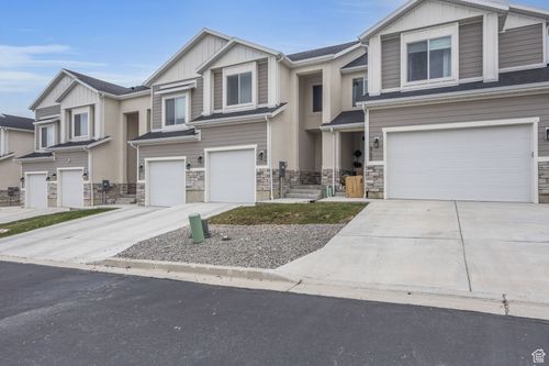 864 Glen Eagles Ct, Tooele, UT, 84074-1396 | Card Image