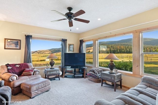 106 Upper Reservoir Rd, House other with 6 bedrooms, 5 bathrooms and null parking in Lonepine MT | Image 9